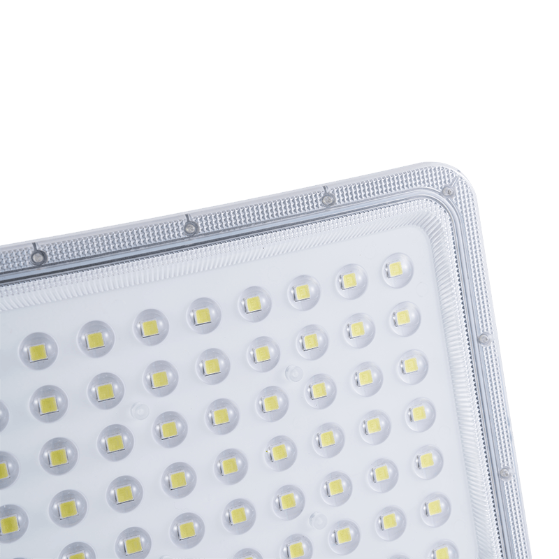 SL-60P/100W SL-104P/200W 100W-200W Solar Flood Light with Smart Light Control and LiFePO4 Battery P series